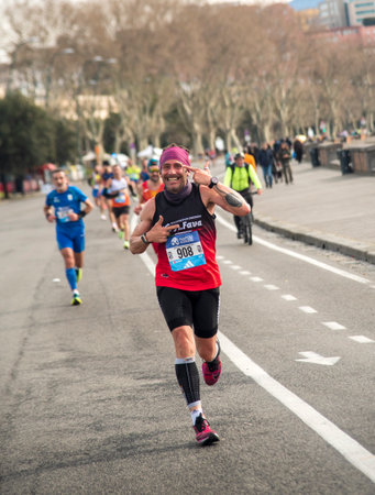 Naples half marathon, 25 February 2025, runners on the Caracciolo seafront.のeditorial素材