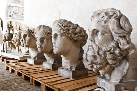 School of sculptors, restoration of sculptures, copy, workshop repair depot