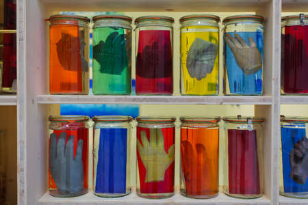 Stephane Belzere, Mondes flottants, jars, hands, Strasbourg Museum of Modern and Contemporary Art