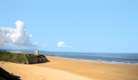 a view of the beach in ballybunion co kerry irelandの写真素材