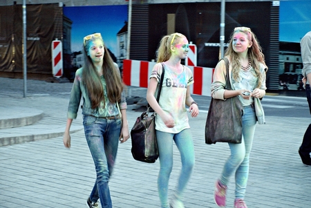 Warsaw Poland, June, 2014.Women on the streets of Warsaw.Scenes from everyday life on the streets of Warsaw in the summer days.のeditorial素材