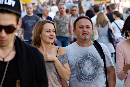 Warsaw Poland, June, 2014.Women on the streets of Warsaw.Scenes from everyday life on the streets of Warsaw in the summer days.のeditorial素材