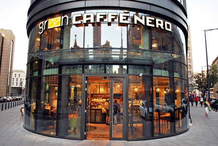 Warsaw, Poland. 15 September 2016. The exterior of caffe nero on September 2016のeditorial素材