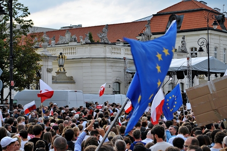 Warsaw, Poland. 24 July 2017. Protesters rally in front of the presidential palace in Warsaw. Protesters hold posters reading "constitution" during a demonstration in front of the presidential palace.のeditorial素材