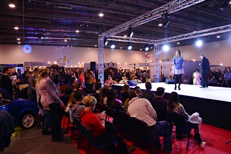 Warsaw, Poland. 18 February 2018. Fashion show Wedding fair. Fair of a young couple. Weeding showのeditorial素材