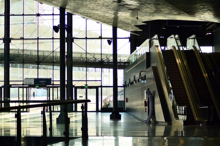 Lodz, Poland. 7 April 2018. Railway station interior. Lodz Fabryczna railway station,のeditorial素材
