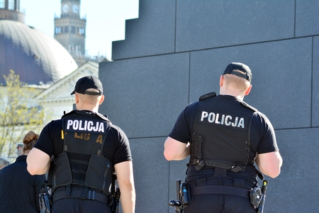 Warsaw, Poland. 23 April 2018. Monument to the victims of Smolensk catastrophe unveiled at Pilsudski Square, 8th anniversary of death. Police protectionのeditorial素材