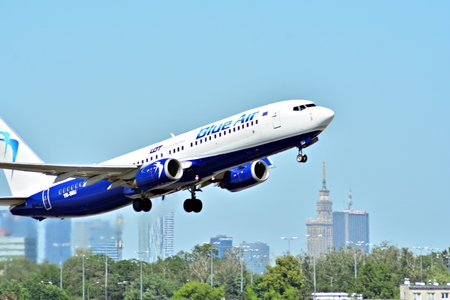 Warsaw, Poland. 28 May 2018. Passenger airplane YR-BMJ - Boeing 737-8K5 - Blue Air is flying from the Warsaw Chopin Airport runwayのeditorial素材