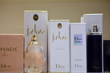 Warsaw, Poland. 20 November 2018. Perfumes Jadore Dior on shelves.のeditorial素材