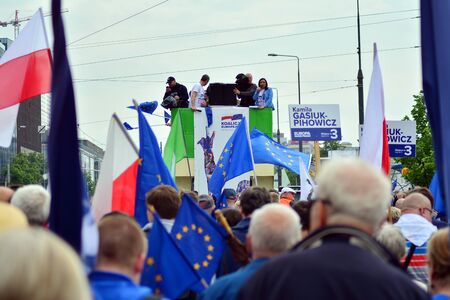 Warsaw, Poland. 18 May 2019.Thousands of opposition supporters marched in the Polish capital to celebrate the nation's European Union membership ahead of the European Parliament election.のeditorial素材