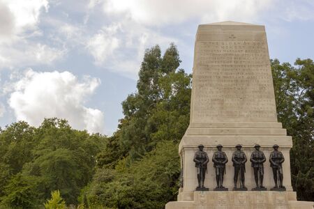 LONDON, UK - september 9, 2018: Five bronze sculptures of soldiers at Guards Memorial also known as the Guards Division on Horse Guards Roadのeditorial素材