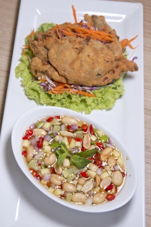  Poo-Nim  deep fried crab with spicy sauceの写真素材