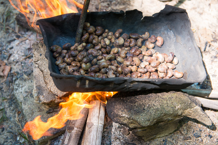 homemade roast cashew nut for eatの写真素材