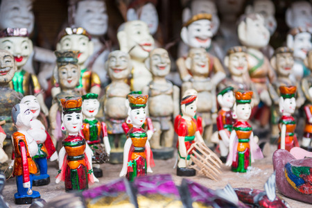 Hanoi, Vietnam Mar 12:: Souvenir shop at The One Pillar Pagoda on March 12, 2015 Vietnamのeditorial素材