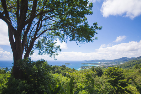 PHUKET, THAILAND-AUGUST 29, 2015 karon view point, we can see kata noi, kata beach and karon beach from here at Phuket, Thailand, landmarkのeditorial素材