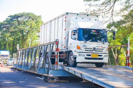 Thailand - 12 January 2017 :: Bailey bridge over the broken river bridge , Thailandのeditorial素材