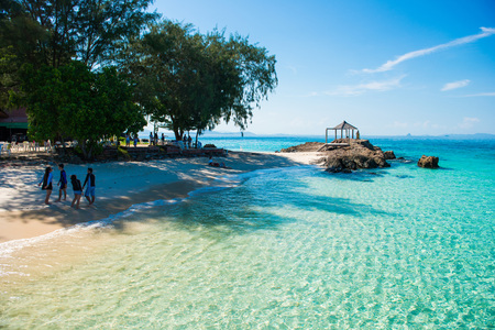 Thailand, 16 Jyne 2017 ::Mai Ton island beautiful beach in Phuket , Thailandのeditorial素材