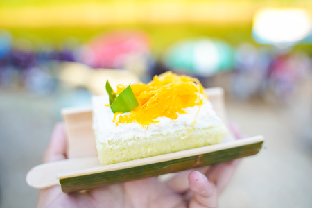 fios de ovos on the sponge cake,dessertの写真素材
