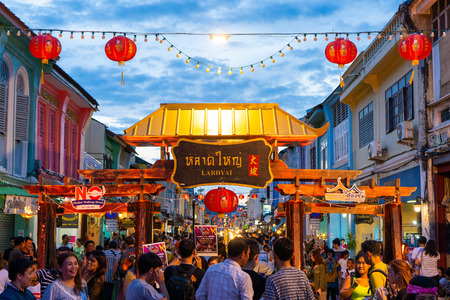 11 November 2018-Phuket::Lard Yai Night Market Phuket,travelのeditorial素材