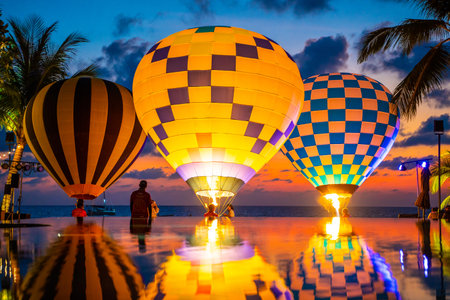 beautiful mini air balloon and water reflection,balloonの写真素材