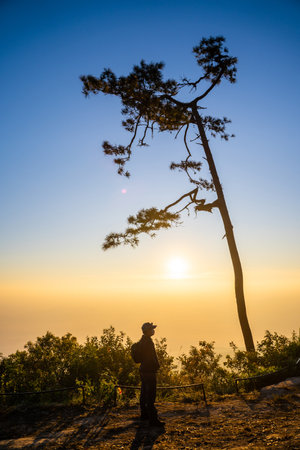 15 December 2021-Loei::Sunrise viewpoint at Phu Kradueng,Thailandのeditorial素材