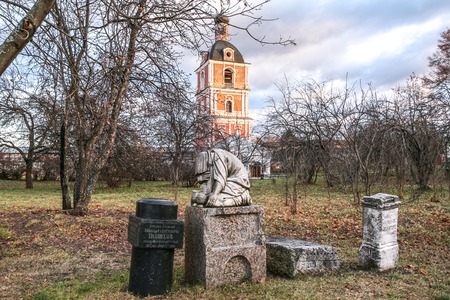 Pereslavl-Zalessky, Russia - November 03, 2015: Goritsky Monastery of Dormition, it was based in XIV century. The remained ancient gravestones.のeditorial素材