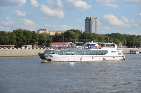 Pleasure boat "Celebrity" in Moscow-rever, Russia, Moscow 08,08,2012のeditorial素材