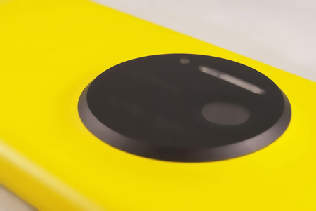 Newton abbot Devon UK  13 MAY 2015. showing the back of a Nokia Lumia 1020 smartphone showing the 41...