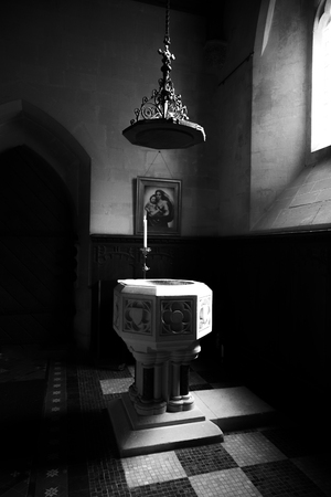 Landscove, Devon, Uk, September 19 2015 - Showing the font of Landscove church in black and whiteのeditorial素材