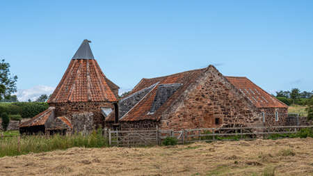 Preston Mill, is one of the oldest water mills still functioning in Scotland.  Built in the 16th Century it is used as  a film location in the Outlander seriesの写真素材