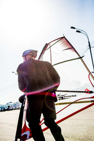 Winskeit Walk Park Summer Embankment River Sail Boardのeditorial素材