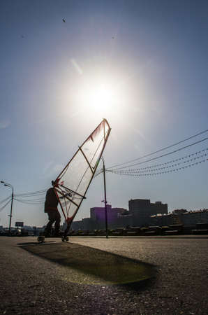Winskeit Walk Park Summer Embankment River Sail Boardのeditorial素材