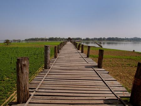 Teak bridge Amarapura, Mandalay, Burmaの写真素材