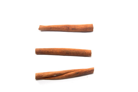close up of cinnamon stick isolated on white backgroundの写真素材