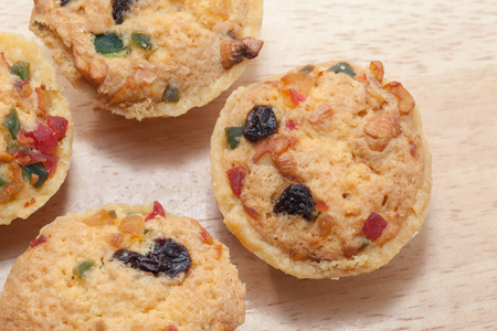 mix Fruit Cookie Cup on wooden plateの写真素材