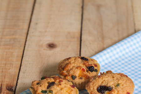 mix fruit cup cookie on wooden backgroundの写真素材