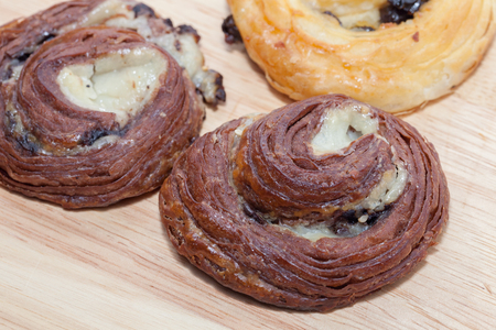 close up of cinnamon roll bakery on white backgroundの写真素材
