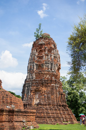 Wat Mahathat ancient at historical park at Ayutthaya Historical Park, Phra Nakhon Si Ayutthaya Province, Thailandの写真素材