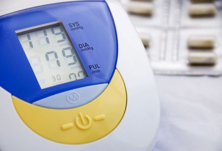 Electronic Instrument measuring pulse rate and blood pressure