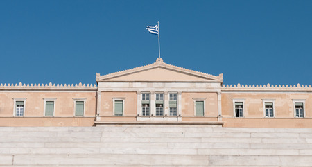 Greek Parliament Building from Syntgagma square in Athens, Greece.のeditorial素材