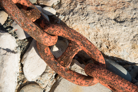 Rusty safety  industrial metal chainの写真素材
