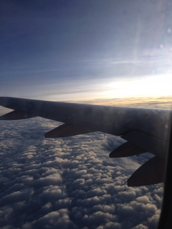 Sunset view on Airasia flight to Kuala Lumpur from Baliの素材