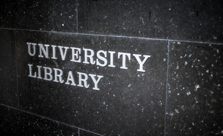 A Sign For The Library At A Prestigious University On Marbleの写真素材