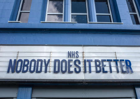 GLASGOW, UK ï¿½ MAR 28 2020: A Tribute To The British National Health Service (NHS) On A Theatre Marquee During The Coronavirus Pandemicのeditorial素材