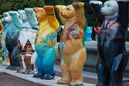 The figures bears painted with different colorsの写真素材