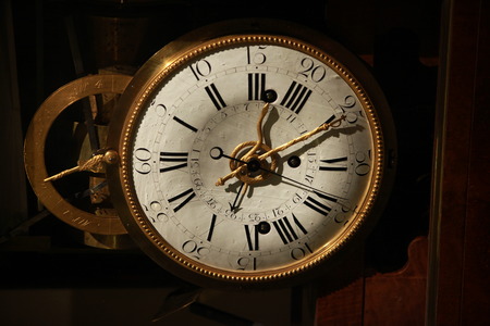 gold antique mantle clockの写真素材