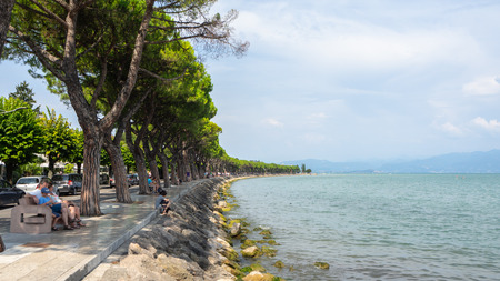 Peschiera del Garda, Italy. Promenade and views of the village and Garda Lake. It's one of the most famous Italian resortのeditorial素材