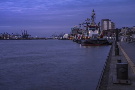 Pier in Hamburg's harbor.の写真素材