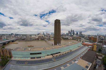 Skyline of the financial district of London.のeditorial素材