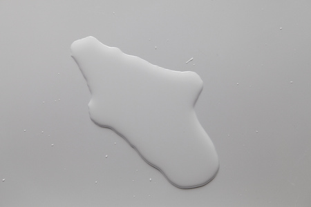 water splash drops gray moodの写真素材